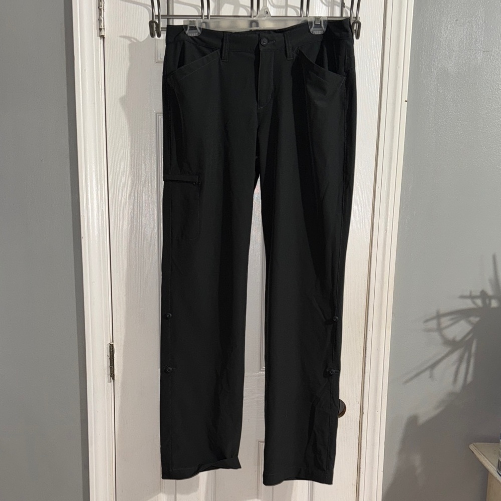 Eddie Bauer Adventurer Roll up Pants